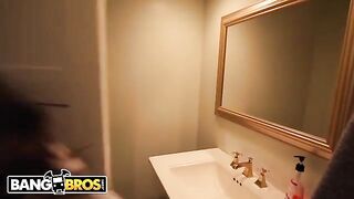 Riley Reid’s stepmom Janet Mason cheats on her husband in a steamy threesome