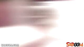 She blew herself up with a big dildo in stockings