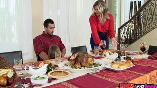 Family dinner ended with a passionate FFM threesome
