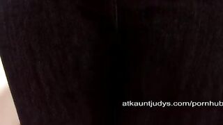Old pussy masturbation with a Brunette woman on the couch