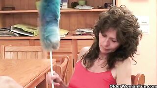 A mature woman plays with her pussy with pleasure