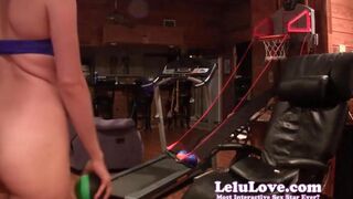 The guy licks a sweet pussy of his pretty girl in HD