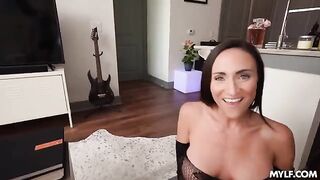 She will be covered in jizz after the intense session