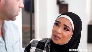 Babe has a hard sex with her boyfriend in doggystyle