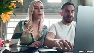 A beautiful woman is fucking with her boyfriend on the couch