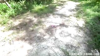 A nympho girl would like to have sex right in the nature