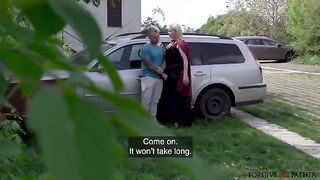 A hot unexpected blondie MILF gets fucked in the car, it was amazing