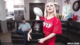 Too Slim Thick To Quit - couch action