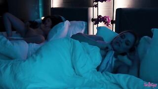 A hot lesbian encounter that happened at night