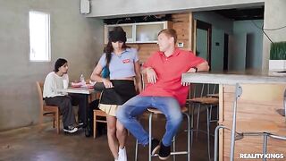 Did she really let you cum in her mouth? (Oral creampie)
