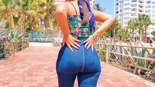 A beautiful thick Colombian ass is being caressed by her boyfriend in a passionate amateur session