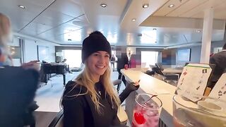 A pretty blonde came up with a plan to have sex in the office