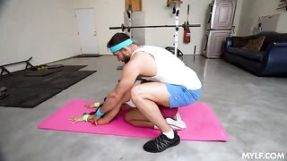 Another way to pump up the body with a hot brunette and muscular men