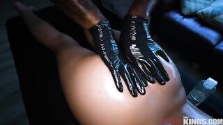 A man gave a sensual massage to his girlfriend with a hairy cunt