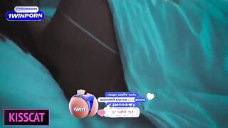 A young guy came to his stepmom in the bedroom for sex