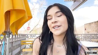 You surely didn't think that girls on a first date don't like to suck?