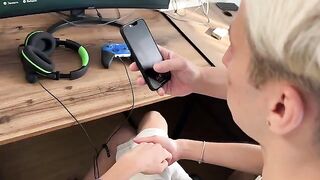 A girl has sex for the first time and it’s awesome