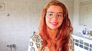 The man licks the wet pussy of the redhead amateur in HD