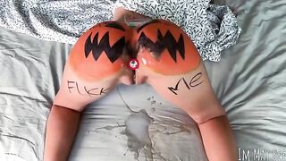 Fucked pumpkin, that's the best Halloween treat ever