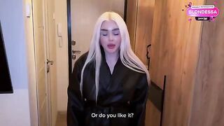A girl came to her friend's place just to have a good time