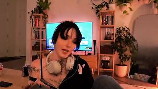 Roommate surprises his gamer girl with a sexy gift