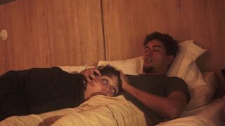 A lazy guy's cock was sucked, and he came in a burst on the girl’s face