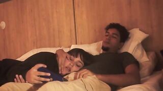 A lazy guy's cock was sucked, and he came in a burst on the girl’s face