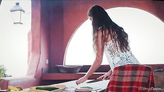 Feminine orgasm from her own hand, her legs gave way