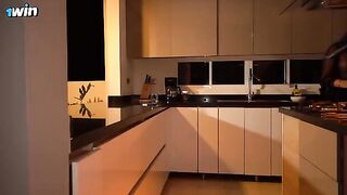 The burglar aimed to safe, but the prize turned out to be a tight pussy