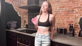 A beauty got a reward for her amazing kitchen work