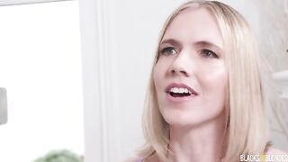 Two guys fucked her in her juicy pussy in stockings