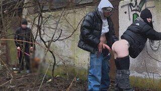 A passionate girl was caught and fucked outdoors by a stranger