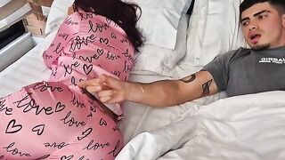 My best friend's girl gets fucked at home, she's very slutty and naughty