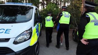 A babe was arrested for indecent exposure, but released after giving a blowjob