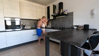 She squirts and rewards me with a blowjob for her clitoral sucking - in Italian!
